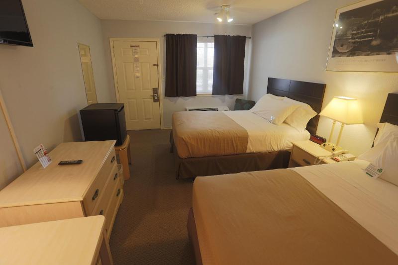 Victoria Palms Inn & Suites - photo 33