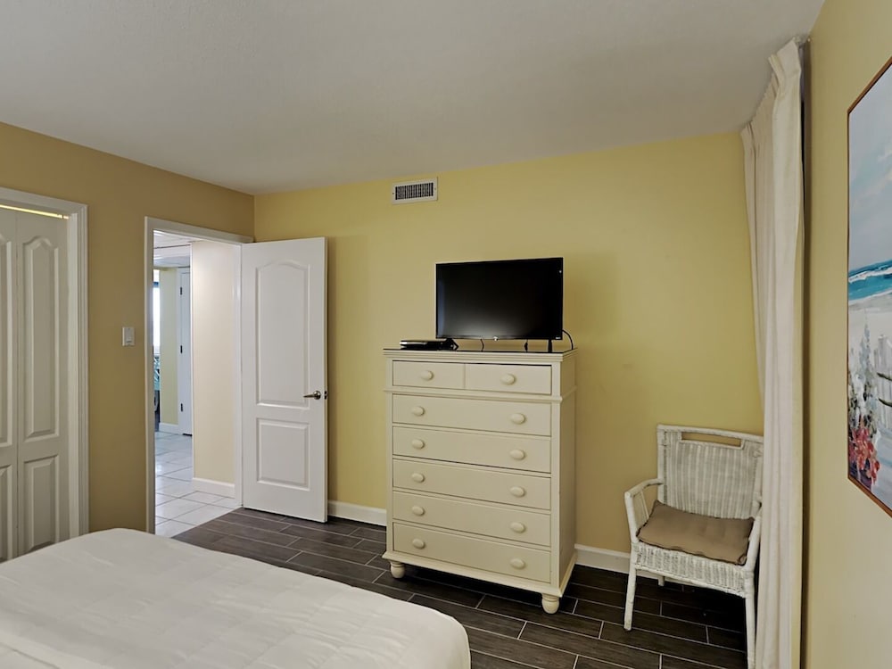 Edgewater Beach & Golf Resort VIII by Resort Collection - photo 11