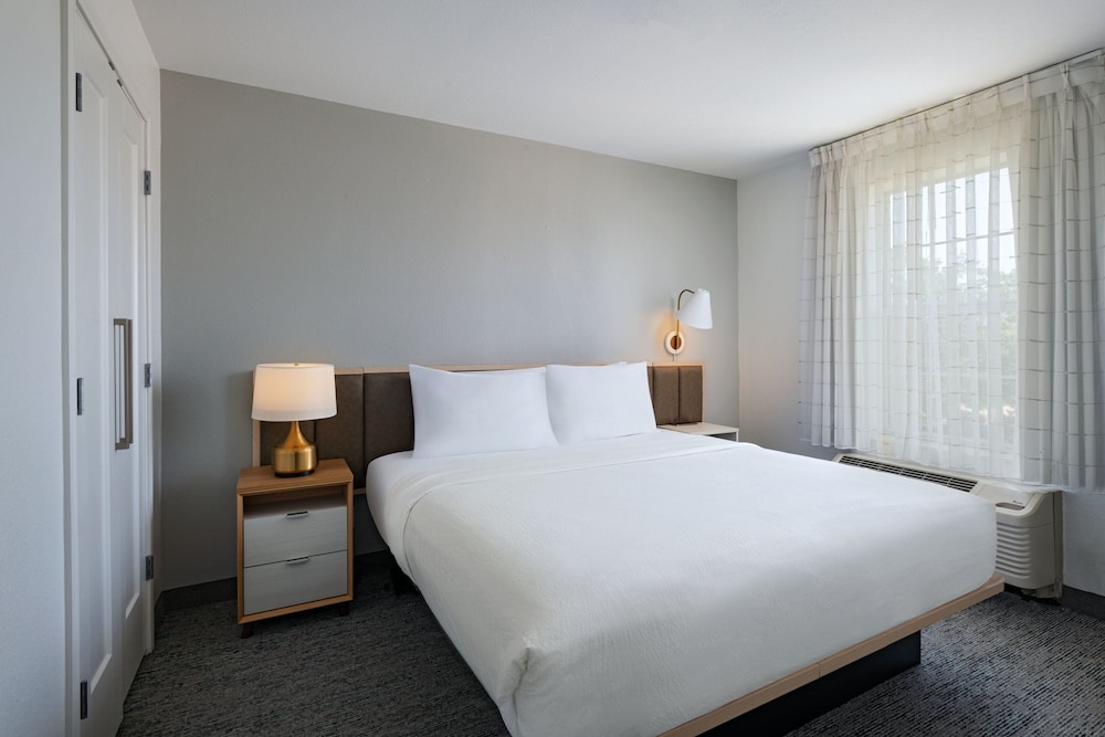 TownePlace Suites by Marriott College Station - photo 7