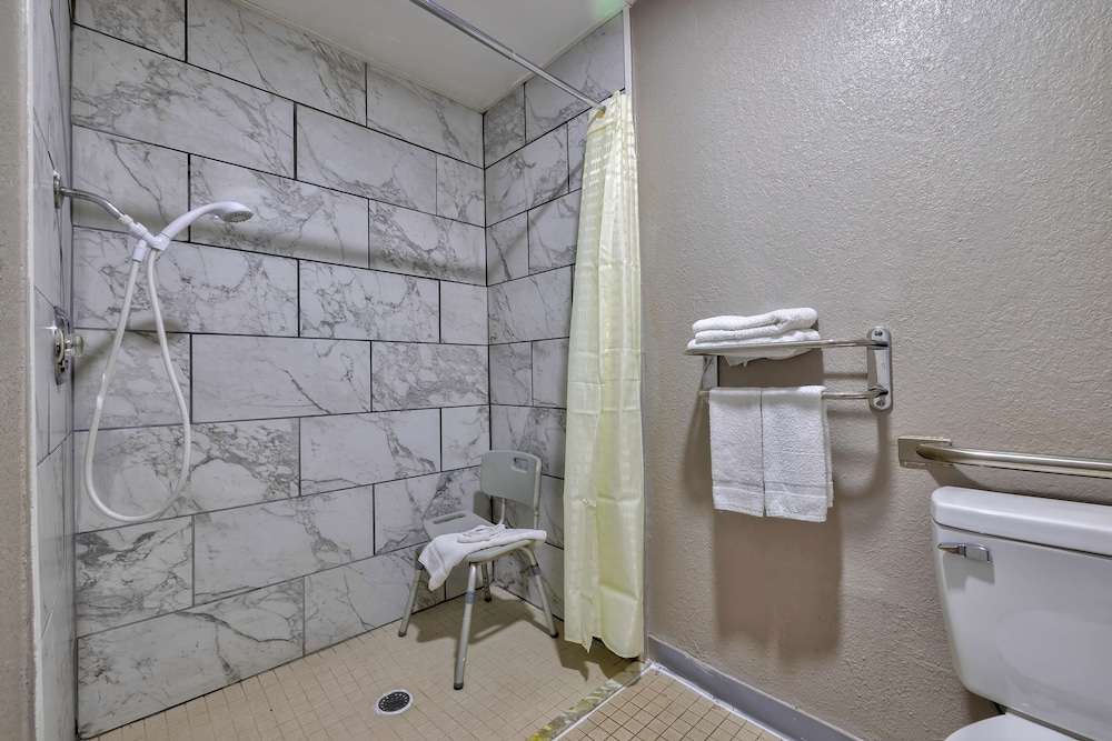 Motel6 Little Rock AR South - photo 12