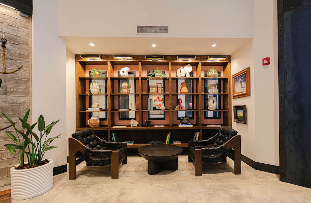 The Perry Hotel Naples - photo 6