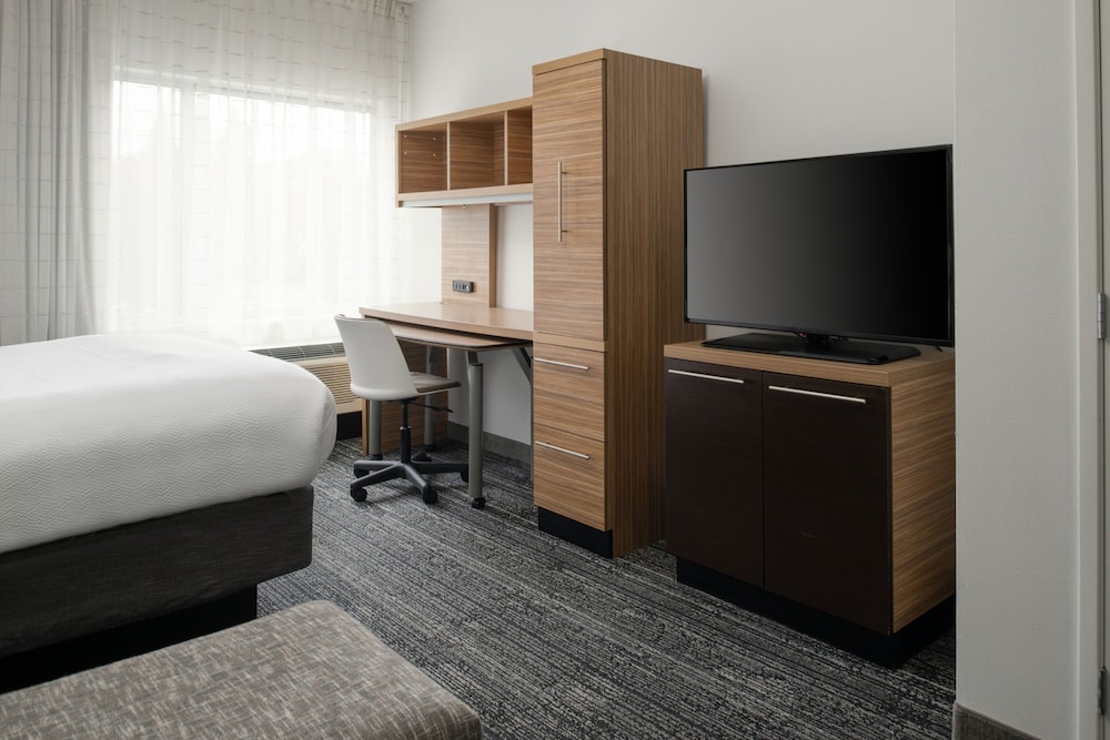 TownePlace Suites Olympia - photo 14