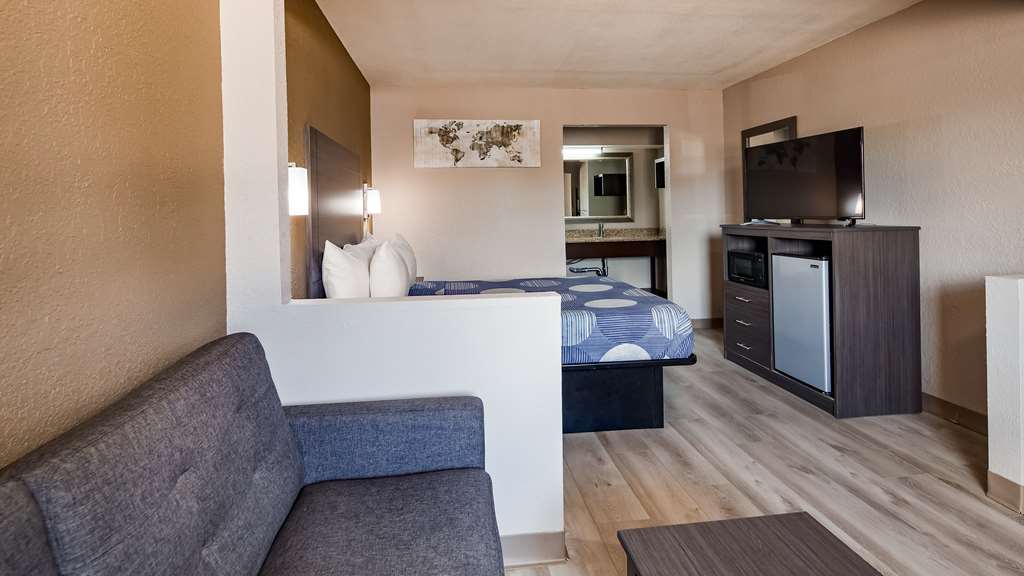 SureStay Hotel by Best Western Olathe - photo 11