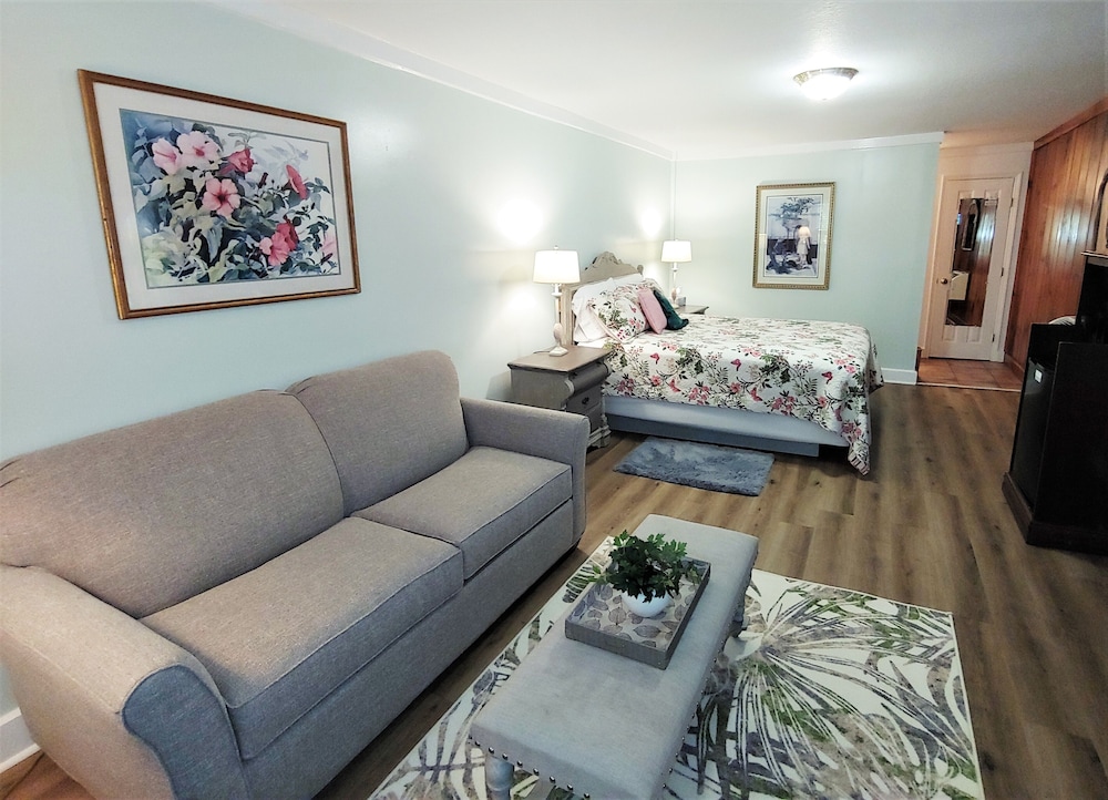 McKinley Edwards Inn - photo 13