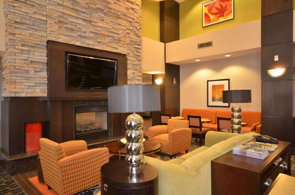 Hampton Inn & Suites Tulsa Catoosa - photo 6