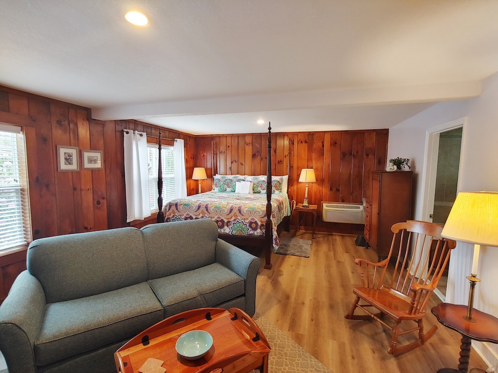 McKinley Edwards Inn - photo 11