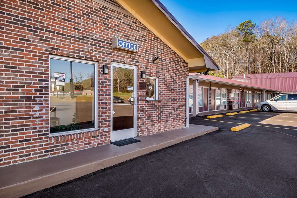 Knights Inn Cleveland TN in Cleveland, United States