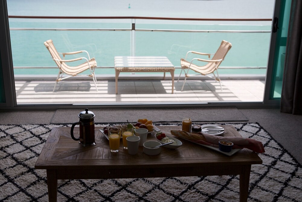Auckland Waterfront Serviced Apartments on Prince's Wharf — 4-Star Luxury Hotel in Auckland, New Zealand