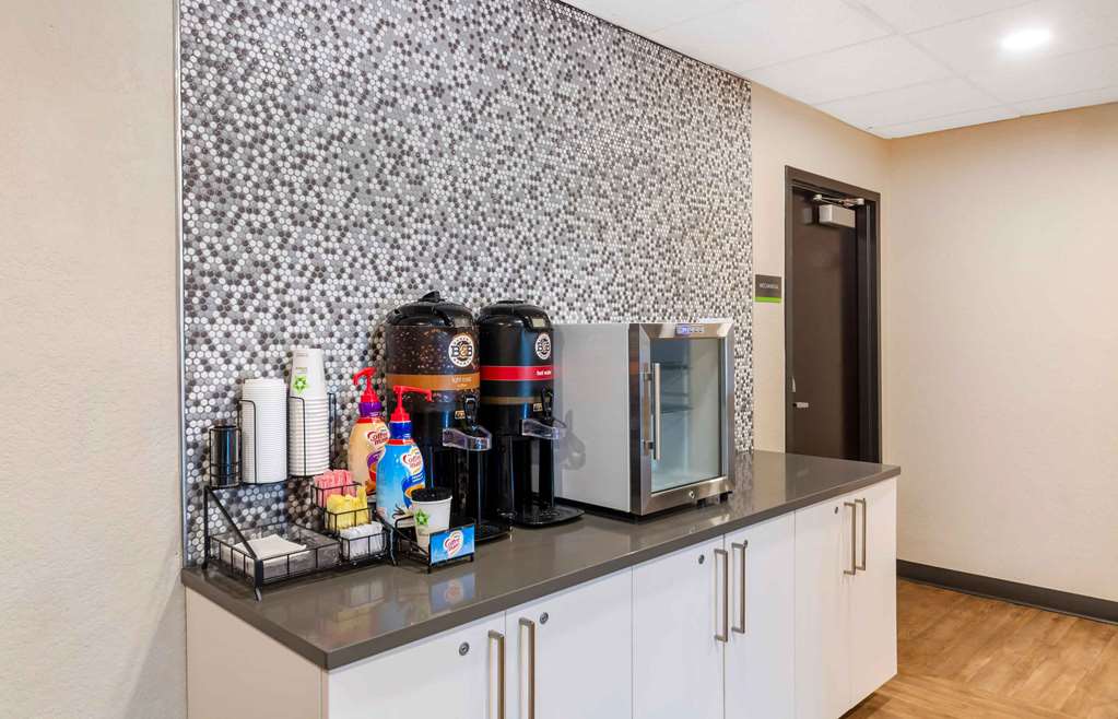 Extended Stay America Premier Suites Fort Lauderdale Deerfield Beach - photo 6