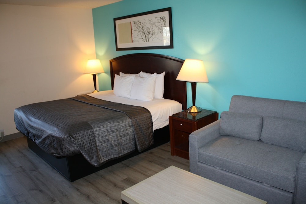 Executive Inn and Suites Wichita Falls - photo 18