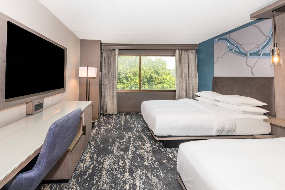 Pittsburgh Airport Marriott - photo 15