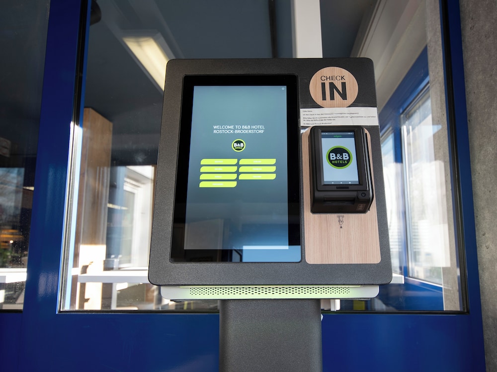 Check-in/check-out kiosk