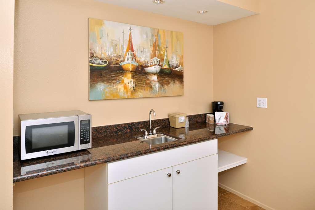 Dana Point Marina Inn - photo 31
