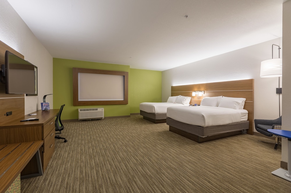 Holiday Inn Express and Suites San Marcos South by IHG - photo 12