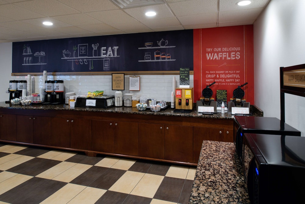 Hampton Inn Wytheville - photo 58