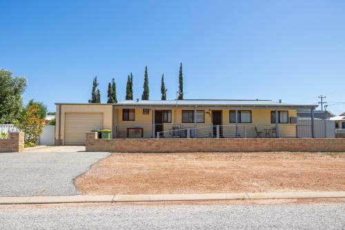 Sandy Smiles in Jurien Bay, Australia