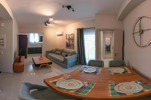 Katia Athens Apartment — 4-Star Luxury Hotel in Athens, Greece