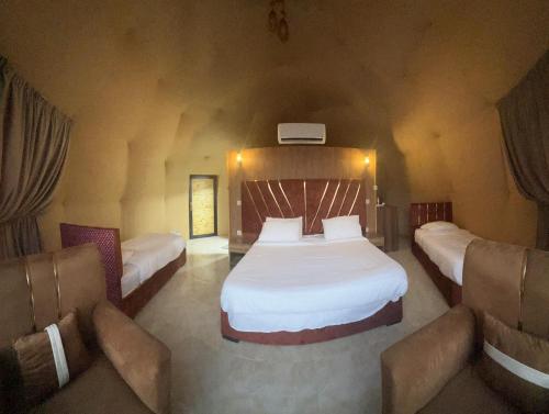 wadi Rum bissan camp — 5-Star Luxury Hotel in Wadi Rum, Jordan