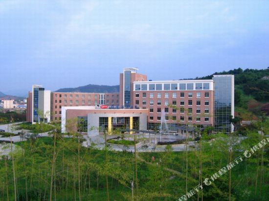 Rifa Hotel Xinchang - last minute hotel in Shaoxing