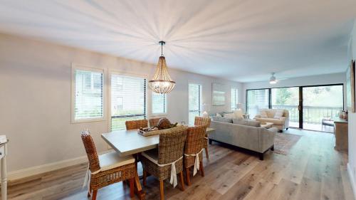 7805 Centre Court - photo 9