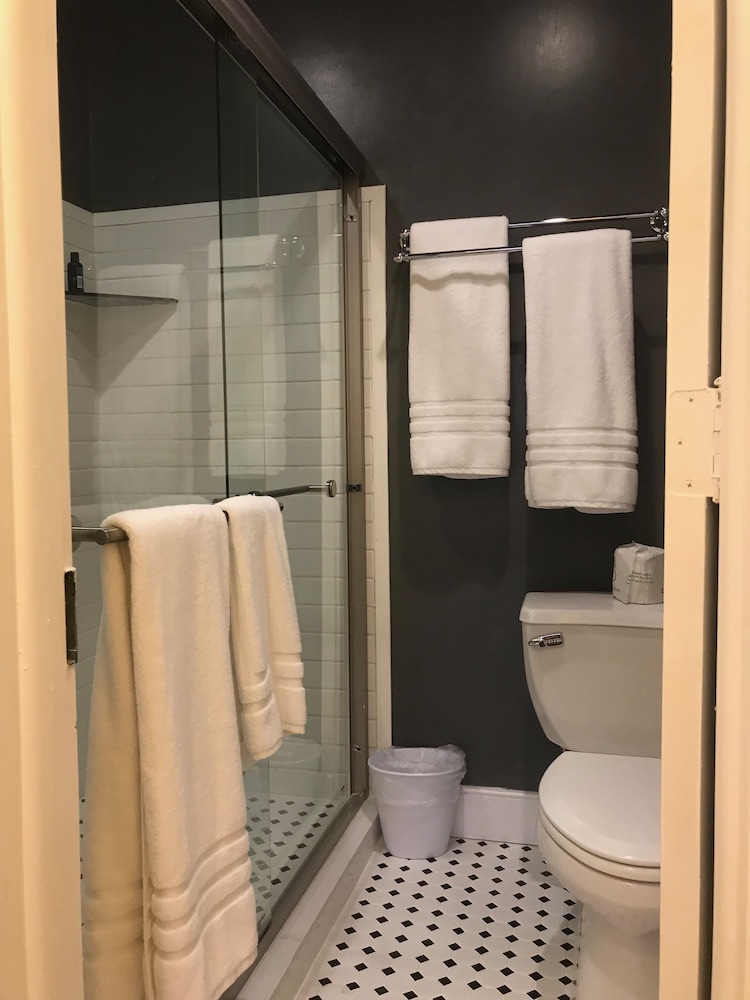 Stottsville Inn - photo 48