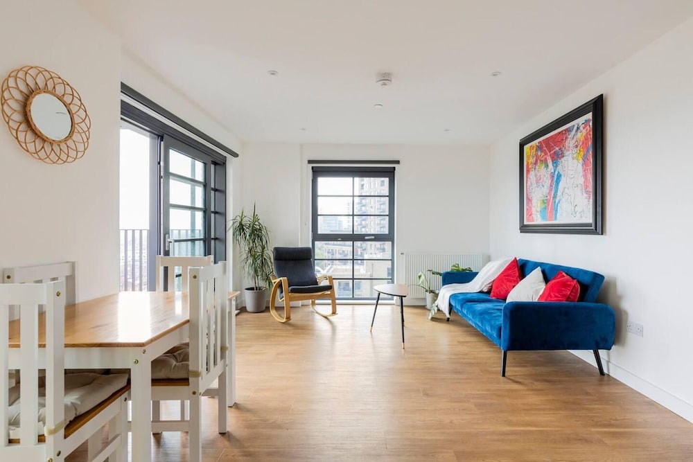 Beautiful 2 bed Apartment in Wembley — 4-Star Luxury Hotel in Wembley, United Kingdom