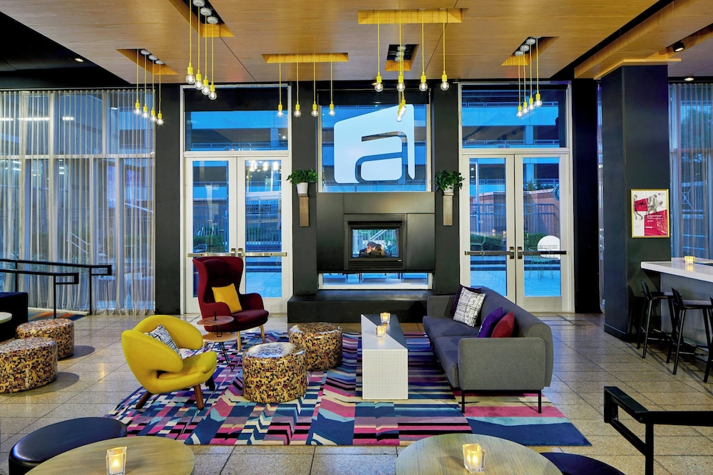 Aloft Austin at The Domain - photo 3