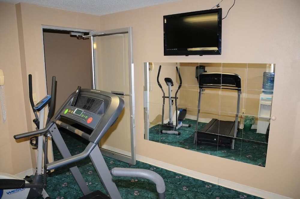 Super 8 by Wyndham Lamar - photo 38