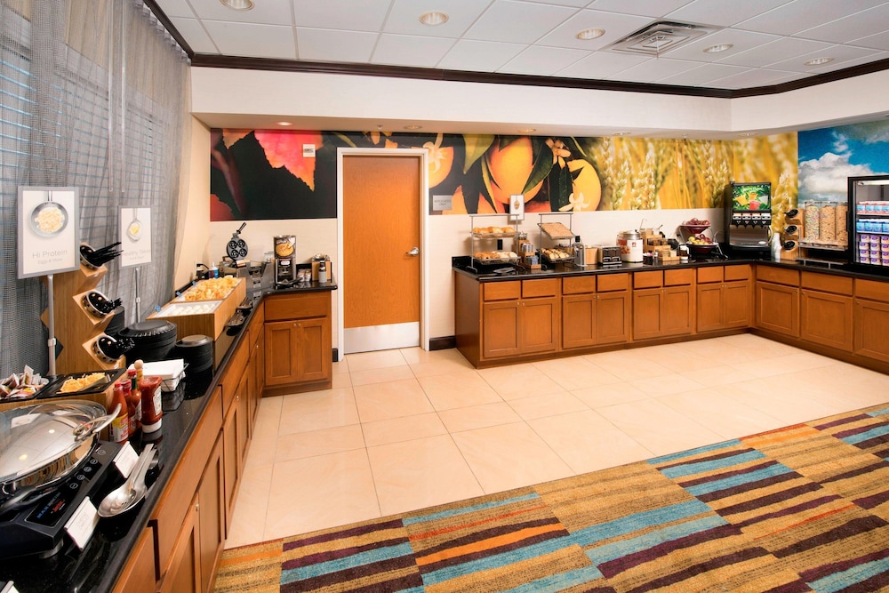 Fairfield Inn & Suites Weatherford - photo 25