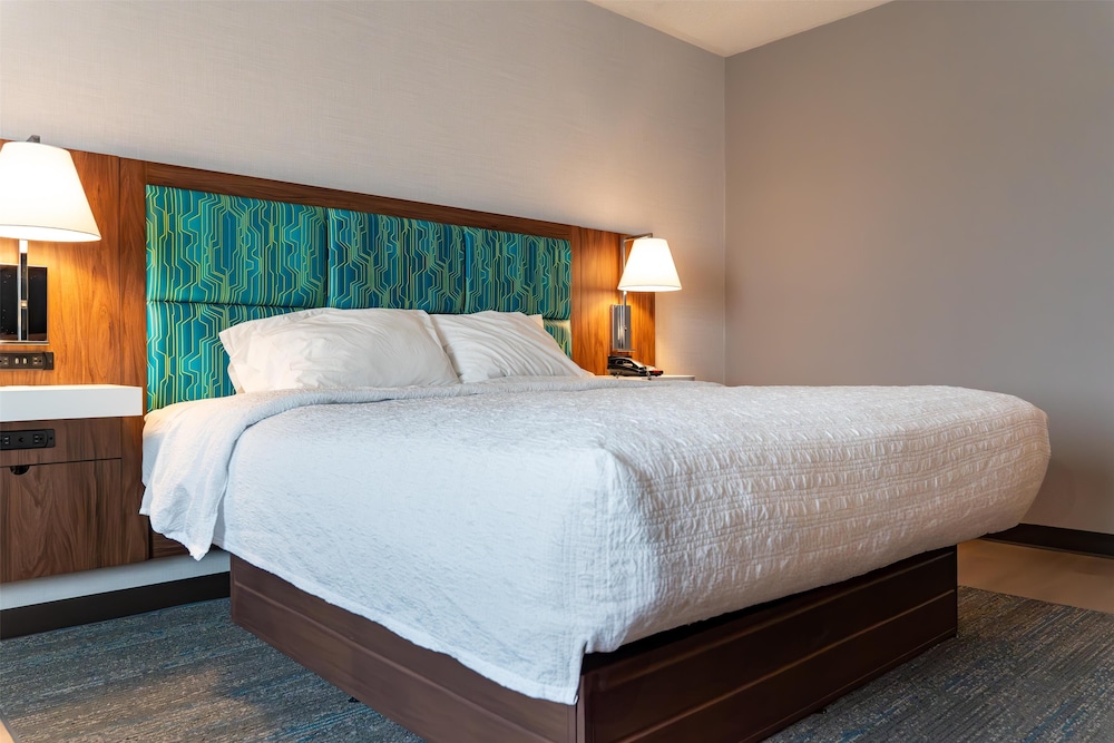 Hampton Inn Turnersville - photo 7
