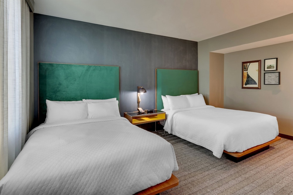 Threefoot Hotel Meridian a Tribute Portfolio Hotel - photo 13
