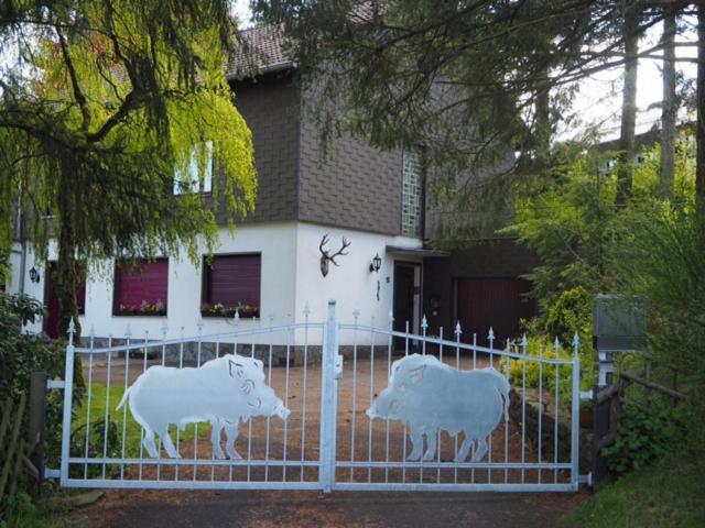 Ferienhaus stadtkyll Beim Förster — hotel in Stadtkyll