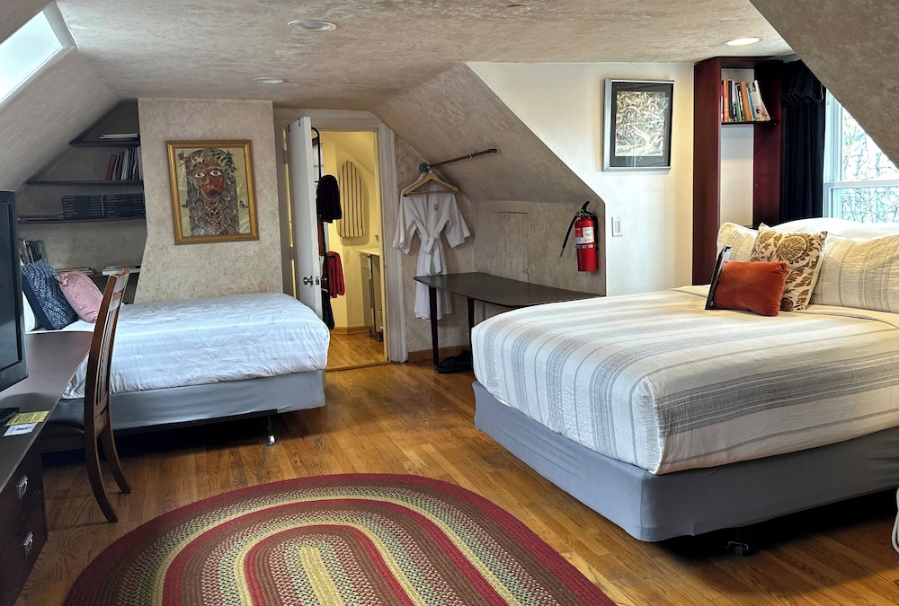 Ray's Bucktown B&B - photo 8