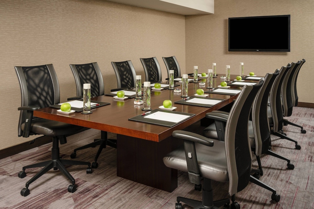 Courtyard by Marriott Miami Airport - photo 43