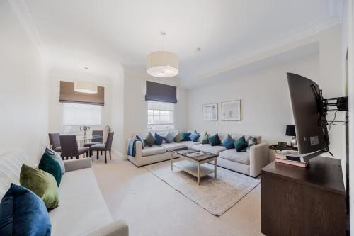 Estatesmen Mayfair Apartment — 4-Star Luxury Hotel in London, United Kingdom