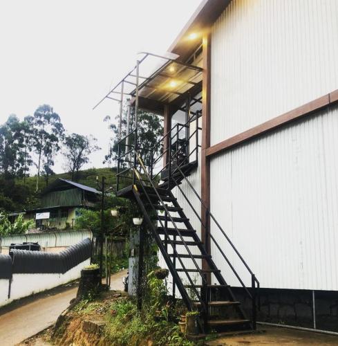 Birdwing Cottage Munnar — 5-Star Luxury Hotel in Munnar, India