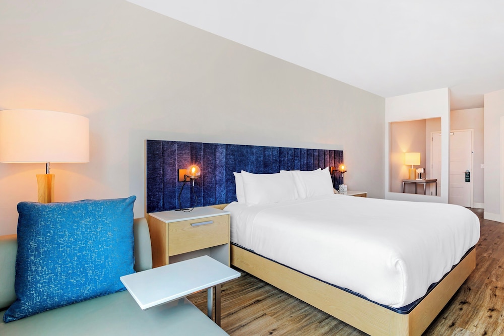 EVEN Hotel Waco University Area by IHG - photo 44