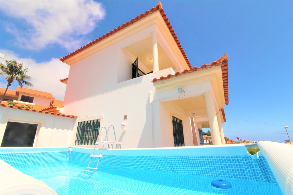 Bom Sucesso Villa — 4-Star Luxury Hotel in Funchal, Portugal