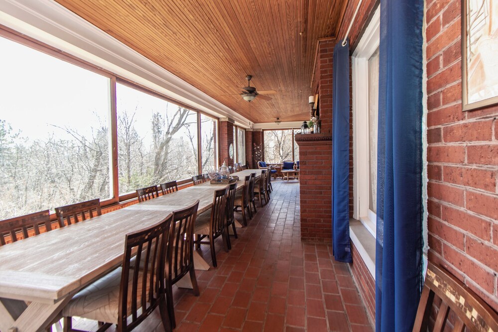 Historic GG Barnum Mansion by Heirloom Boutique Collection - photo 64