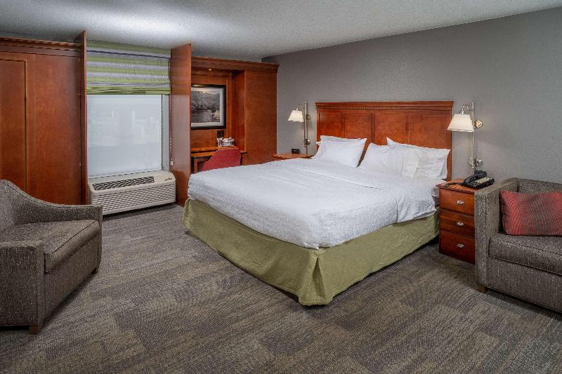 Hampton Inn Charleston Downtown - photo 87