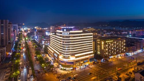 Zhejiang Hotel Yanan Road in Hangzhou, People's Republic of China