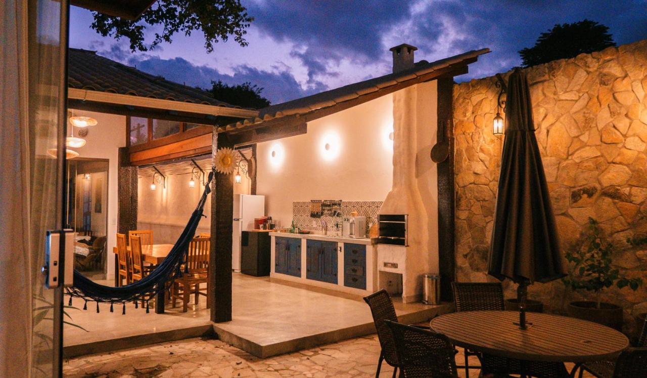 Villa Mykonos Experiencia Grega Exclusiva Em Tiradentes 5 Suites de Luxo — 4-Star Luxury Hotel in Tiradentes, Brasil