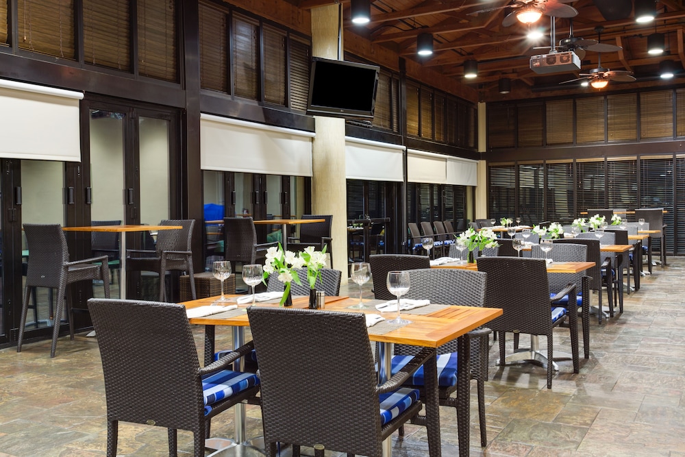 Holiday Inn Resort Panama City Beach by IHG - photo 129