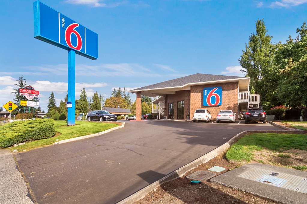 Motel 6 Vancouver WA - featured photo