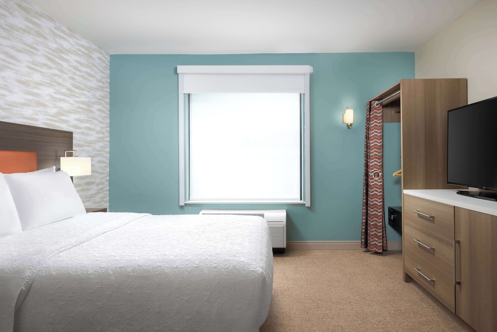 Home2 Suites by Hilton Boston Franklin - photo 12