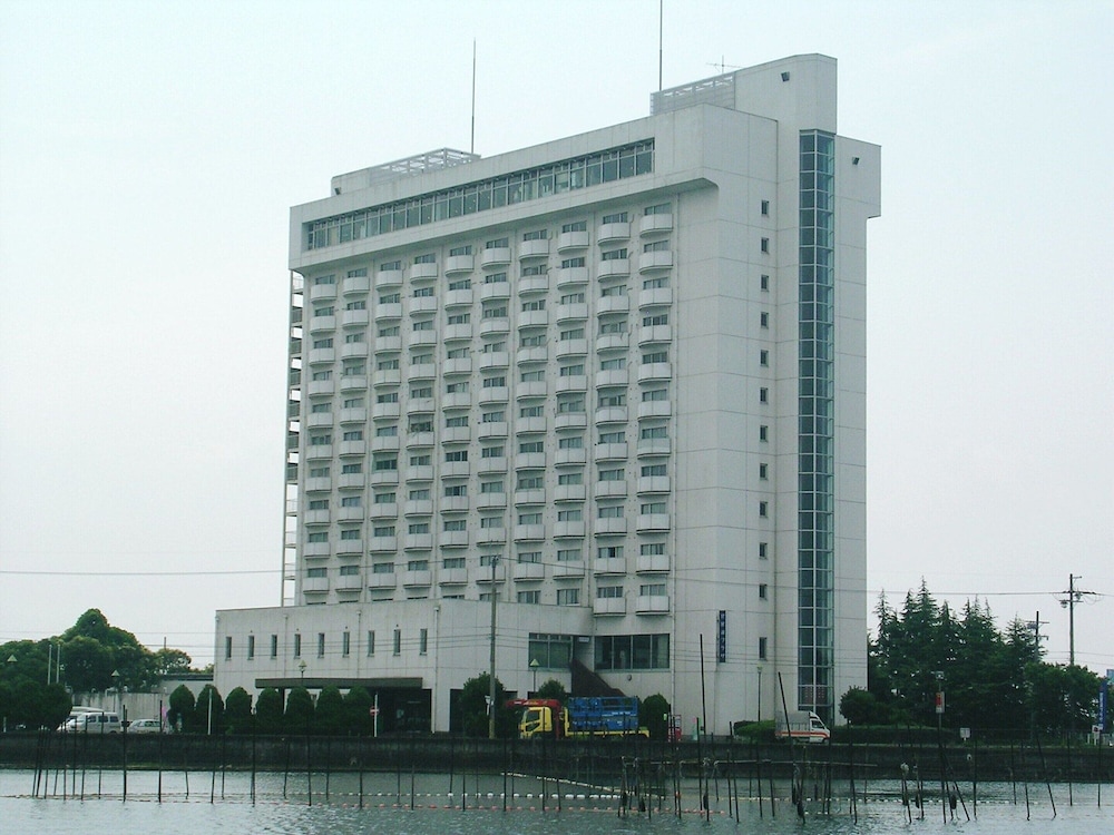 Hotel Biwako Plaza — hotel in Moriyama