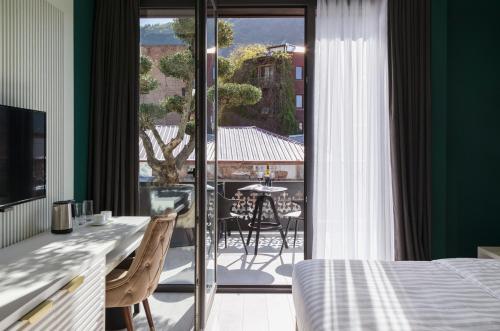 Original Boutique Aparthotel — 4-Star Luxury Hotel in Tbilisi, Georgia