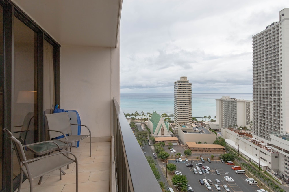 Waikiki Banyan High Level Condo with Private Lanai by Koko Resort Vacation Rentals - photo 104