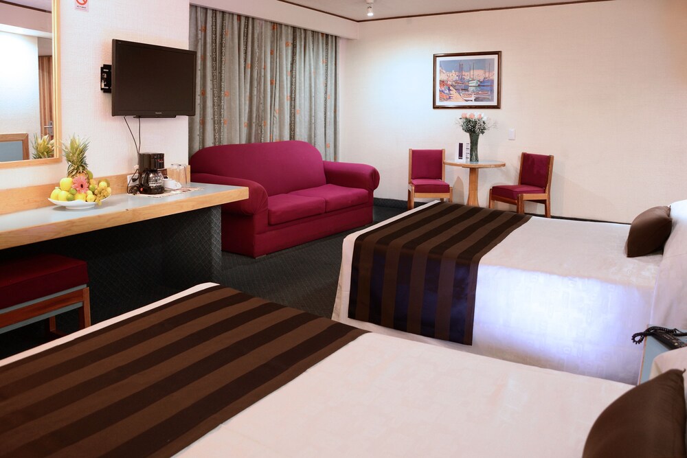 Hotel Lepanto — 4-Star Luxury Hotel in Mexico City, Mexico