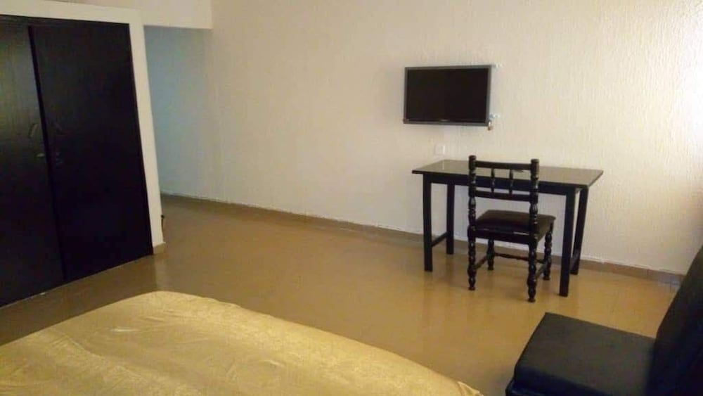 Hotel Phenicia — Bouake — photo 3